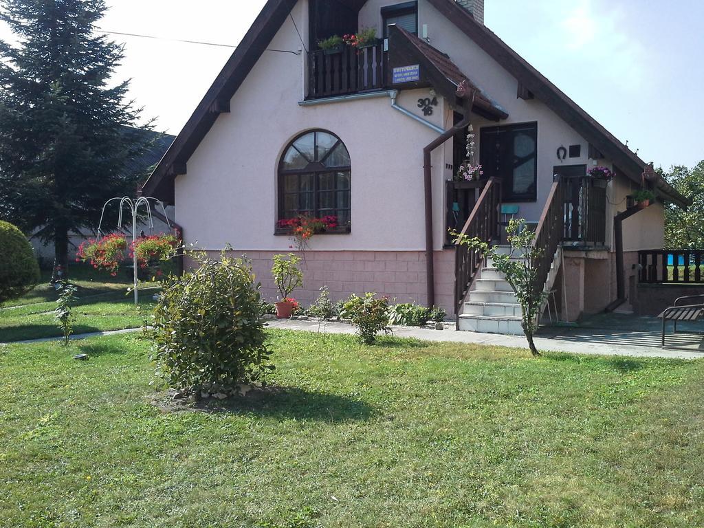 דירות Veľký Meder Utulny Privat מראה חיצוני תמונה